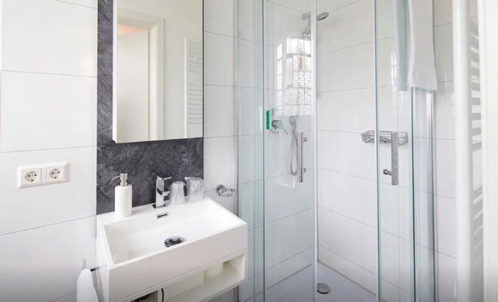 Neckarbett - Self Service Hotel ลอฟเฟน อัม เนคคาร์ ภายนอก รูปภาพ