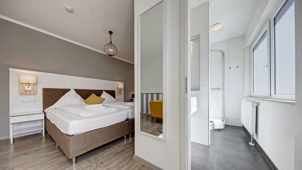 Neckarbett - Self Service Hotel ลอฟเฟน อัม เนคคาร์ ภายนอก รูปภาพ